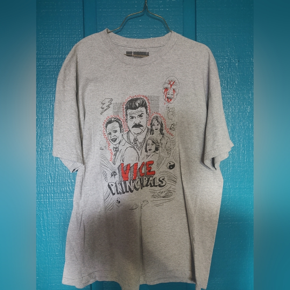 Vice Principals Rare Gray Graphic T-Shirt